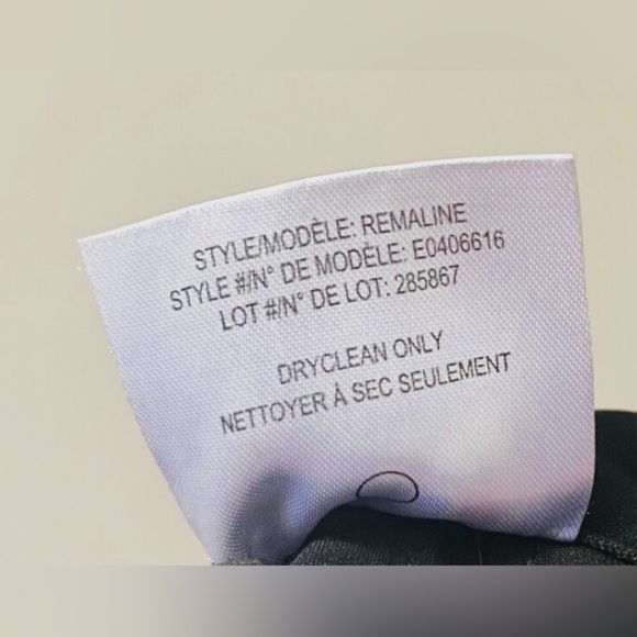 NWOT! Theory Remaline Structured Sleeveless Admiral Crepe Jumpsuit, Size 2 🖤✔️ - Picture 8 of 8